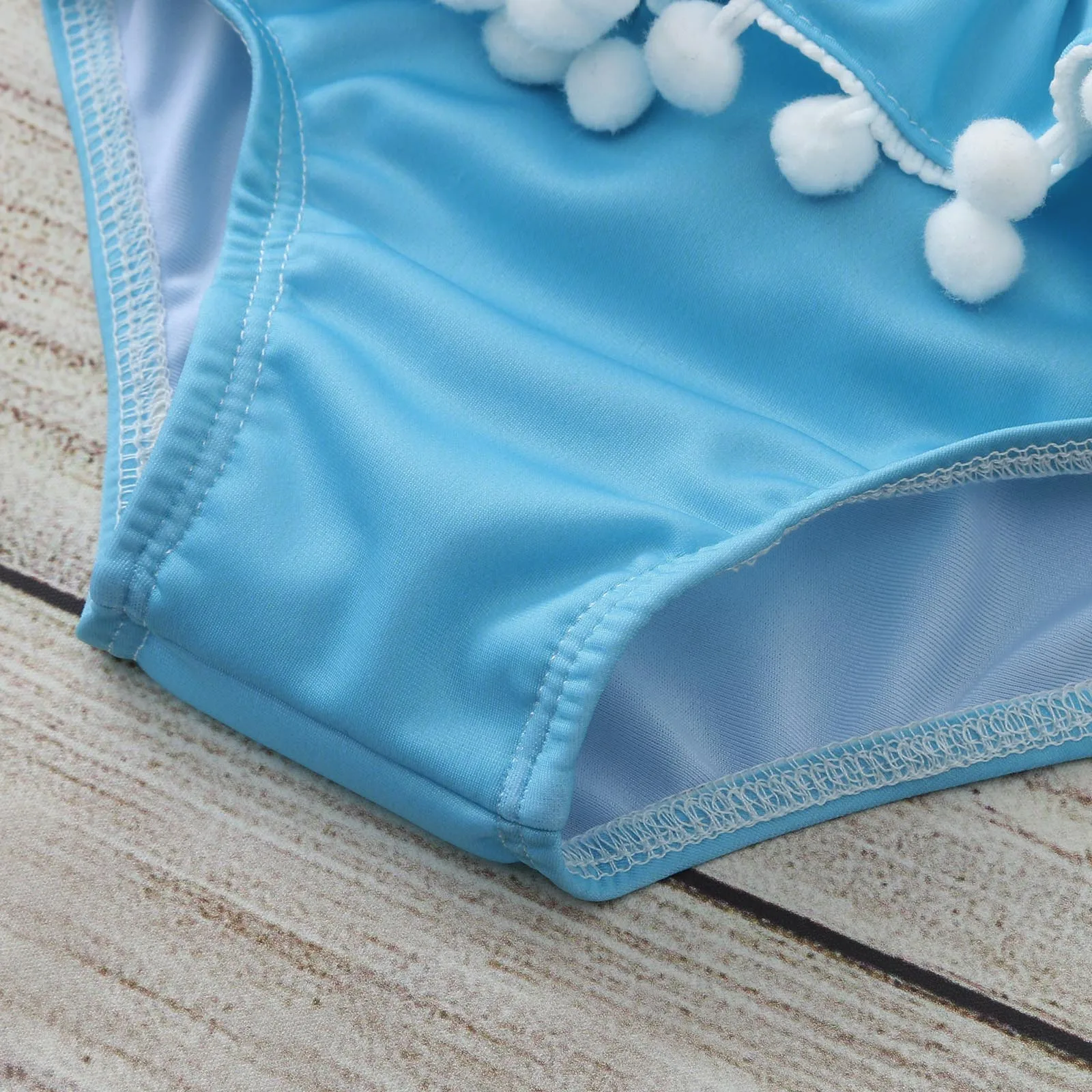 Toddler Baby Girls Sleeveless Solid Color Tassel Balls Slanted Shoulder Swim Tops Two Pieces Bikini Swimwear Swimsuit Suit 5* 
Toddler Baby Girls Sleeveless Solid Color Tassel Balls Slanted Shoulder Swim Tops Two Pieces Bikini Swimwear Swimsuit Suit 5*