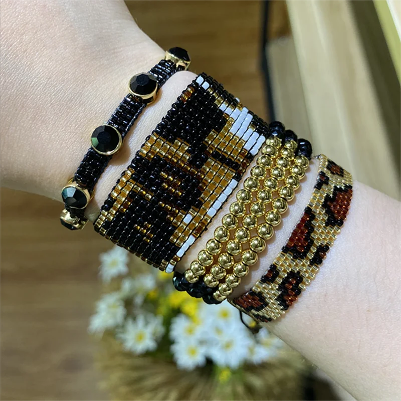 BLUESTAR Women 4pcs one set Leopard Grain Bangles Handmade Bohemian gold Crystal Bead Zircon MIYUKI Bracelets
BLUESTAR Women 4pcs one set Leopard Grain Bangles Handmade Bohemian gold Crystal Bead Zircon MIYUKI Bracelets