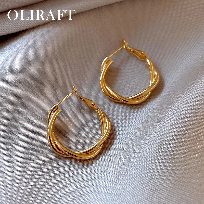 OLIRAFT 2021 Korean Fashion Thick Small Hoop Earrings For Women Gold-color Loop Large Round Big Minimalist Jewelry
OLIRAFT 2021 Korean Fashion Thick Small Hoop Earrings For Women Gold-color Loop Large Round Big Minimalist Jewelry
