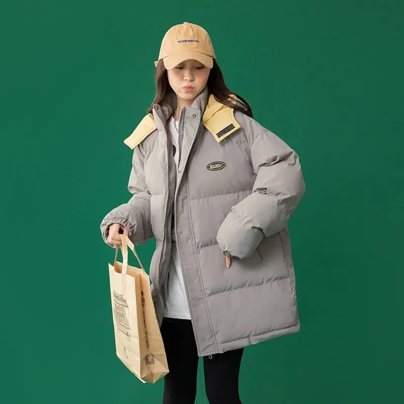 2021 New Winter Coat Women Jacket Warm Hooded Down Jacket Female Quilted Oversize Casual Thick Short Sports Parkas
2021 New Winter Coat Women Jacket Warm Hooded Down Jacket Female Quilted Oversize Casual Thick Short Sports Parkas