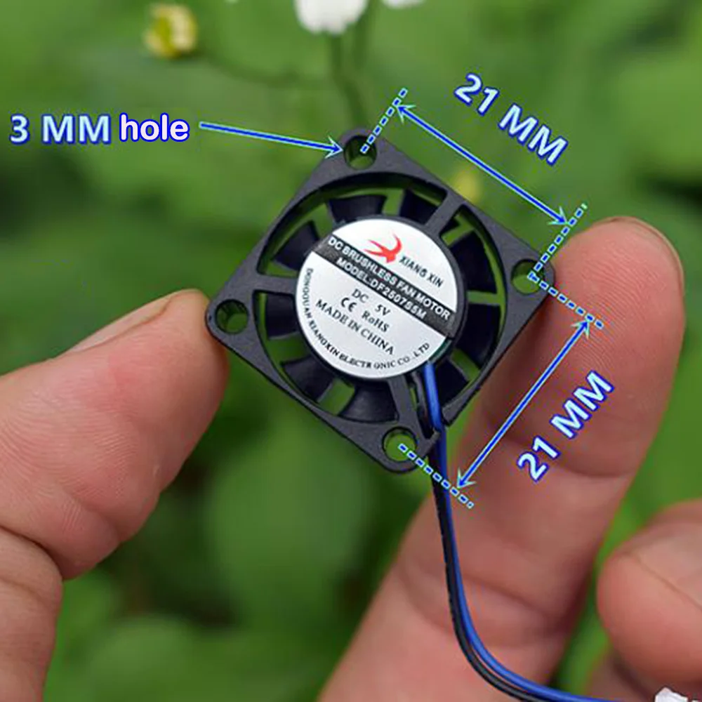 Ultra-miniature Brushless Fan Electric DC 5V 6V Mute High Large Air Volume 2507 Mini Micro Tiny Cooling Fan Max Airflow Rate 
Ultra-miniature Brushless Fan Electric DC 5V 6V Mute High Large Air Volume 2507 Mini Micro Tiny Cooling Fan Max Airflow Rate