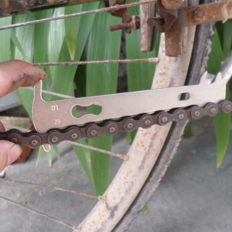 Bicycle Chain Test Caliper Road Folding Bicycle Mountain Bike Chain Wear Replacement Detection Card Rail Tool
Bicycle Chain Test Caliper Road Folding Bicycle Mountain Bike Chain Wear Replacement Detection Card Rail Tool