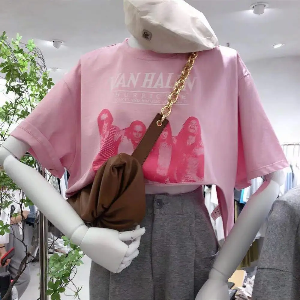 90s Vintage Band Rock Irregular Crop Tops Women Sexy Loose T Shirts Streetwear Cool Girls 2021 Summer Korean Fashion Tees Tops
90s Vintage Band Rock Irregular Crop Tops Women Sexy Loose T Shirts Streetwear Cool Girls 2021 Summer Korean Fashion Tees Tops