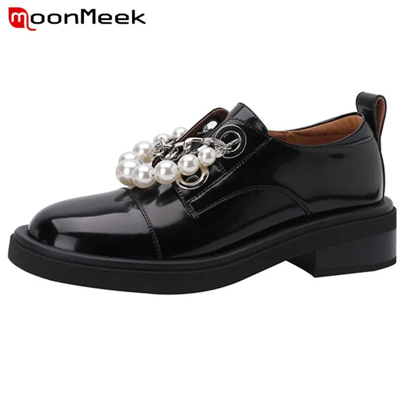 MoonMeek 2022 New Arrive Flat Shoes Women Genuine Leather Shoes Pearl Chain Street Style Comfortable Casual Shoes Woman 
MoonMeek 2022 New Arrive Flat Shoes Women Genuine Leather Shoes Pearl Chain Street Style Comfortable Casual Shoes Woman