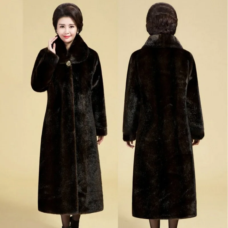 Middle Aged and Old Women's Winter Wear New Mink Fur Grass Coat Mother's Wear Plus Large Size Extended Coat Thickening
Middle Aged and Old Women's Winter Wear New Mink Fur Grass Coat Mother's Wear Plus Large Size Extended Coat Thickening