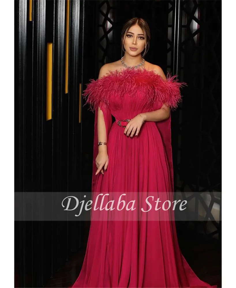 Evening Dresses Long Dubai With Feathers Pleats Floor Length Formal Party Prom Gown For Wome Plus Size
Evening Dresses Long Dubai With Feathers Pleats Floor Length Formal Party Prom Gown For Wome Plus Size
