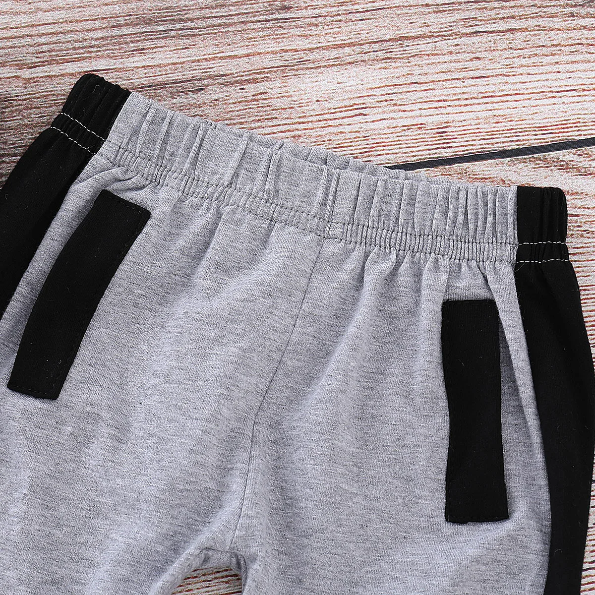 1-6T Kids baby fashion short-sleeved suit Boy MiNiBoss letter printed short-sleeved shirt+sports long cotton pants boutique suit
1-6T Kids baby fashion short-sleeved suit Boy MiNiBoss letter printed short-sleeved shirt+sports long cotton pants boutique suit