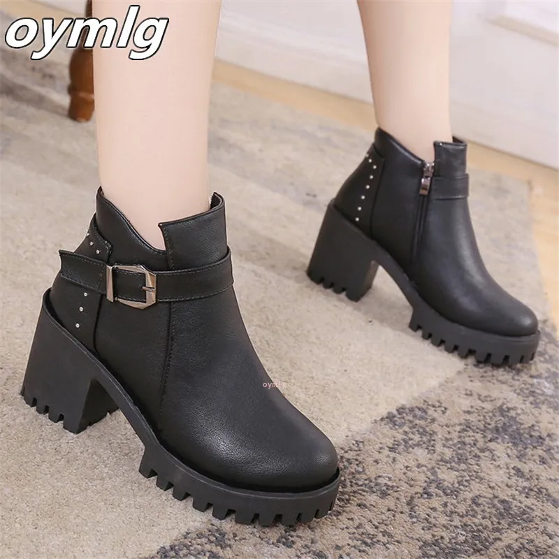 2020 Winter Casual Fashion Women Ankle Boots Waterproof Anti-slip wear-resistant High Heels ankle Shoes Botas Patent Botas Muje
2020 Winter Casual Fashion Women Ankle Boots Waterproof Anti-slip wear-resistant High Heels ankle Shoes Botas Patent Botas Muje