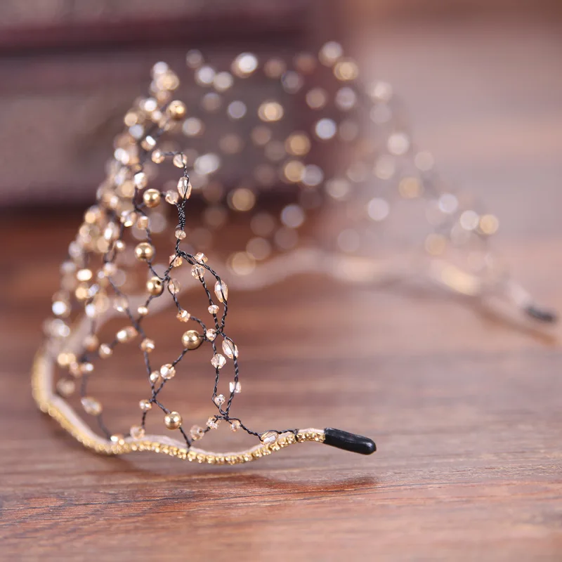 2020 Women Rhinestone Mesh Crown Luxury Girl Crystal Head Buckle Party Headband Ladies Wave Headwear Bridal Accessories Headband
2020 Women Rhinestone Mesh Crown Luxury Girl Crystal Head Buckle Party Headband Ladies Wave Headwear Bridal Accessories Headband