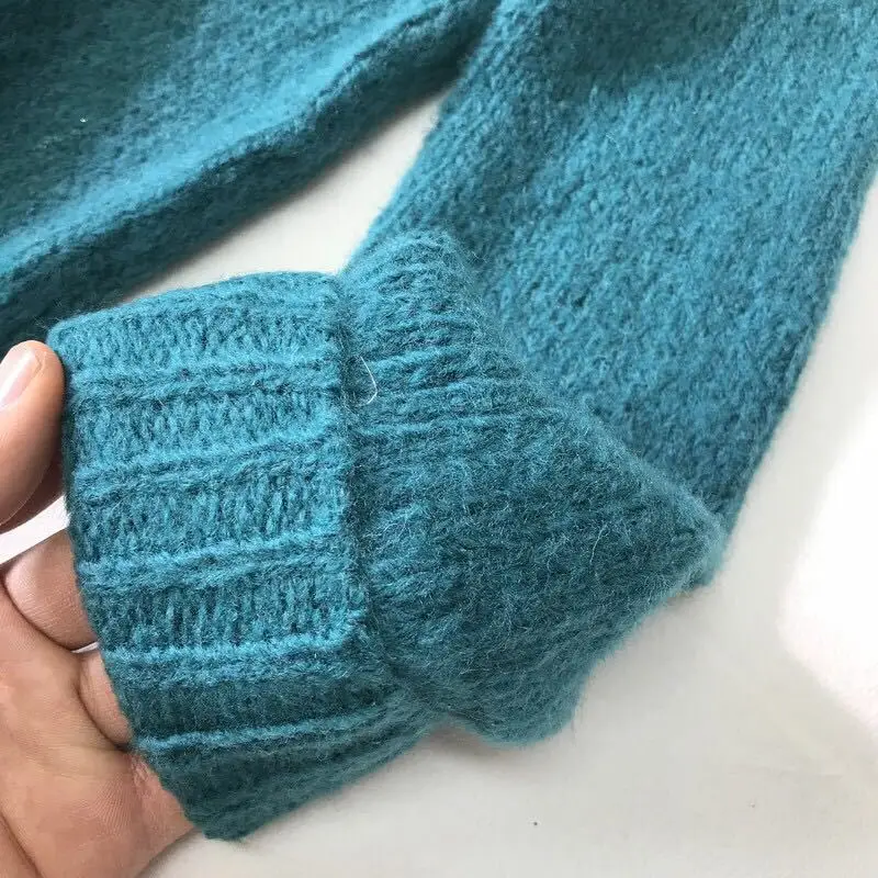 Sweater Bright Women Turquoise Green White Turtleneck Sweater Women 2021 Fall Winter Women's New Turtleneck
Sweater Bright Women Turquoise Green White Turtleneck Sweater Women 2021 Fall Winter Women's New Turtleneck