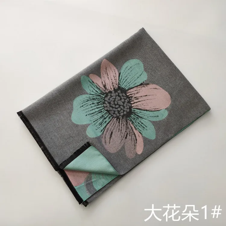 New Embroidered Scarf Autumn And Winter Cashmere Double-sided Neckerchief Women's Dual-purpose Thickened Versatile Shawl
New Embroidered Scarf Autumn And Winter Cashmere Double-sided Neckerchief Women's Dual-purpose Thickened Versatile Shawl
