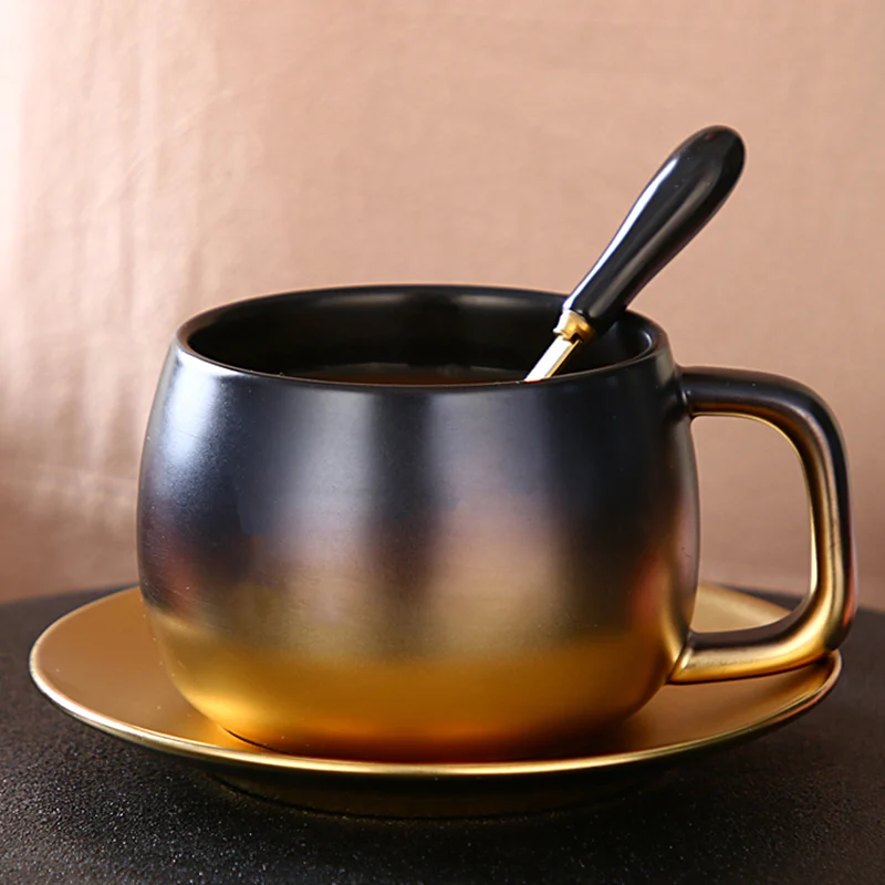 British Breakfast Coffee Cup and Saucer Luxury Office Travel Coffee Mug with Spoon Tazas Desayuno Originales Coffee Cup Set
British Breakfast Coffee Cup and Saucer Luxury Office Travel Coffee Mug with Spoon Tazas Desayuno Originales Coffee Cup Set