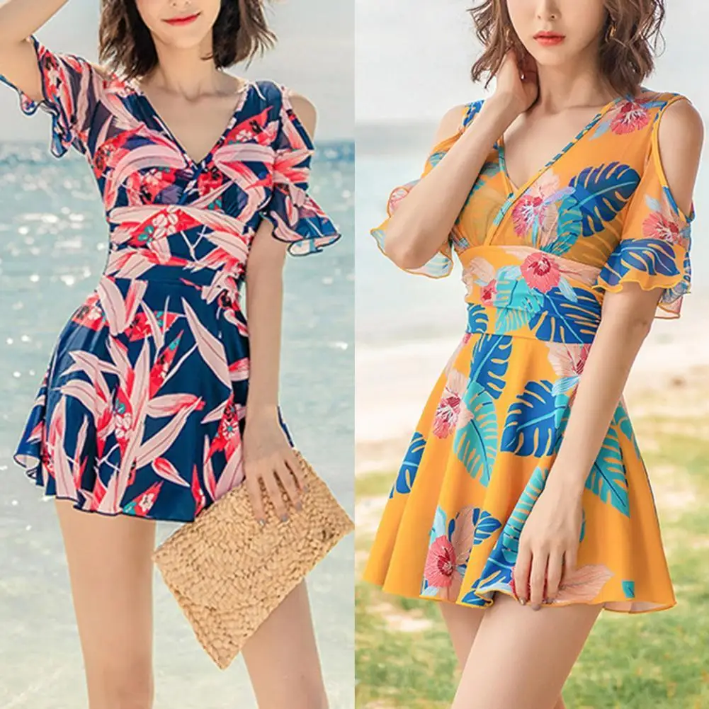 Swimsuit Belly-covering Conservative One Piece Backless Bikini Swimsuit with Steel Support Chest Pad for Swimming Pool Backles
Swimsuit Belly-covering Conservative One Piece Backless Bikini Swimsuit with Steel Support Chest Pad for Swimming Pool Backles