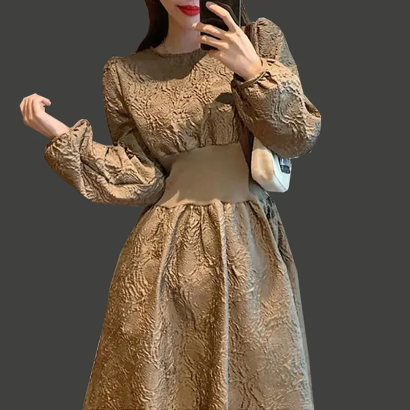 Dress Women Long Sleeve Retro dress Solid Basic Popular Mid-calf Empire Lovely Vintage Teenagers Temperament College vestidos
Dress Women Long Sleeve Retro dress Solid Basic Popular Mid-calf Empire Lovely Vintage Teenagers Temperament College vestidos