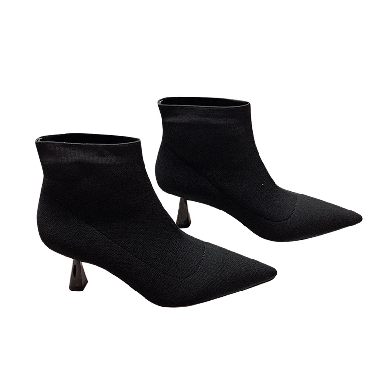 French gujia JC high-end pointed elastic boots, 6cm high-heeled women's boots, Italian full grain sheepskin lining, top quality
French gujia JC high-end pointed elastic boots, 6cm high-heeled women's boots, Italian full grain sheepskin lining, top quality
