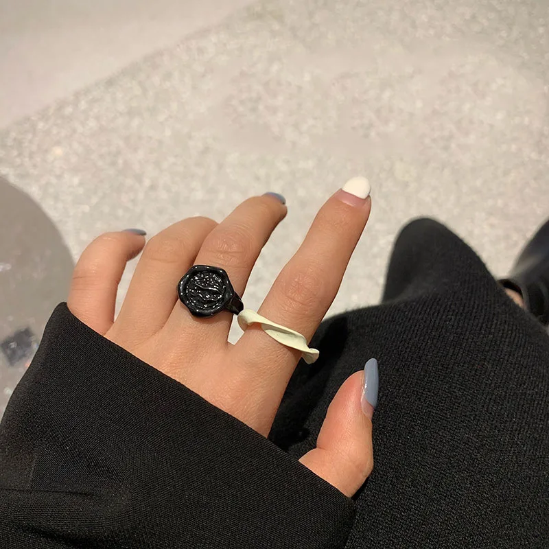 Women's Rings 2021 Trend Sweets Jewelry Vintage Rainbow Aesthetic Punk Woman Accessories Rave Party Fashion Cute Women Ring
Women's Rings 2021 Trend Sweets Jewelry Vintage Rainbow Aesthetic Punk Woman Accessories Rave Party Fashion Cute Women Ring