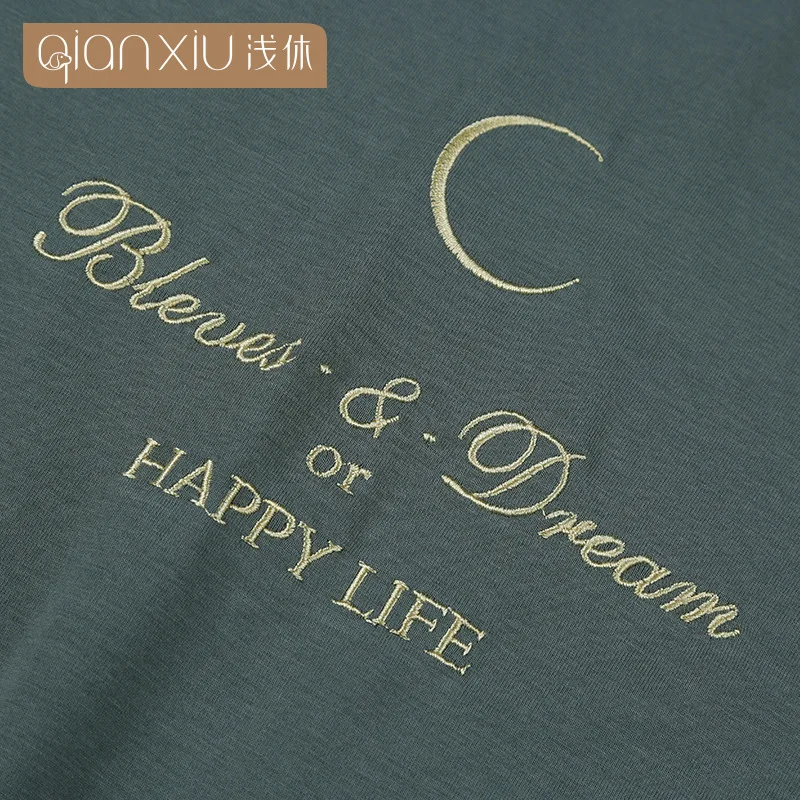 Men's short-sleeved shorts, home service suits, summer new products, knitted bamboo cotton pajamas, men's letter printed pajamas
Men's short-sleeved shorts, home service suits, summer new products, knitted bamboo cotton pajamas, men's letter printed pajamas