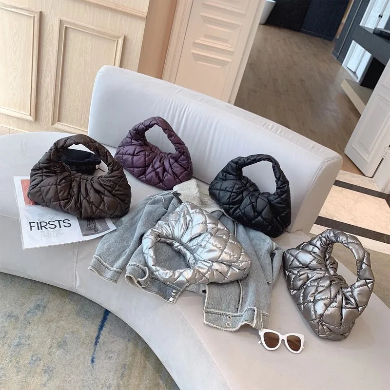 Winter Lingge Space Cotton Women's Handbag Down Feather Bale Shoulder Bag Fluffy Leather Hobo Tote Bags for Women 2021 Purse New
Winter Lingge Space Cotton Women's Handbag Down Feather Bale Shoulder Bag Fluffy Leather Hobo Tote Bags for Women 2021 Purse New