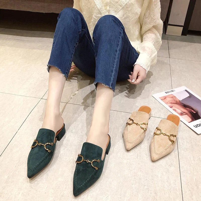 Cover Toe Flock Mules For Women 2021 Ladies' Slippers Square heel Female Shoes Loafers Low Luxury Slides Rivet Pointed Block New
Cover Toe Flock Mules For Women 2021 Ladies' Slippers Square heel Female Shoes Loafers Low Luxury Slides Rivet Pointed Block New