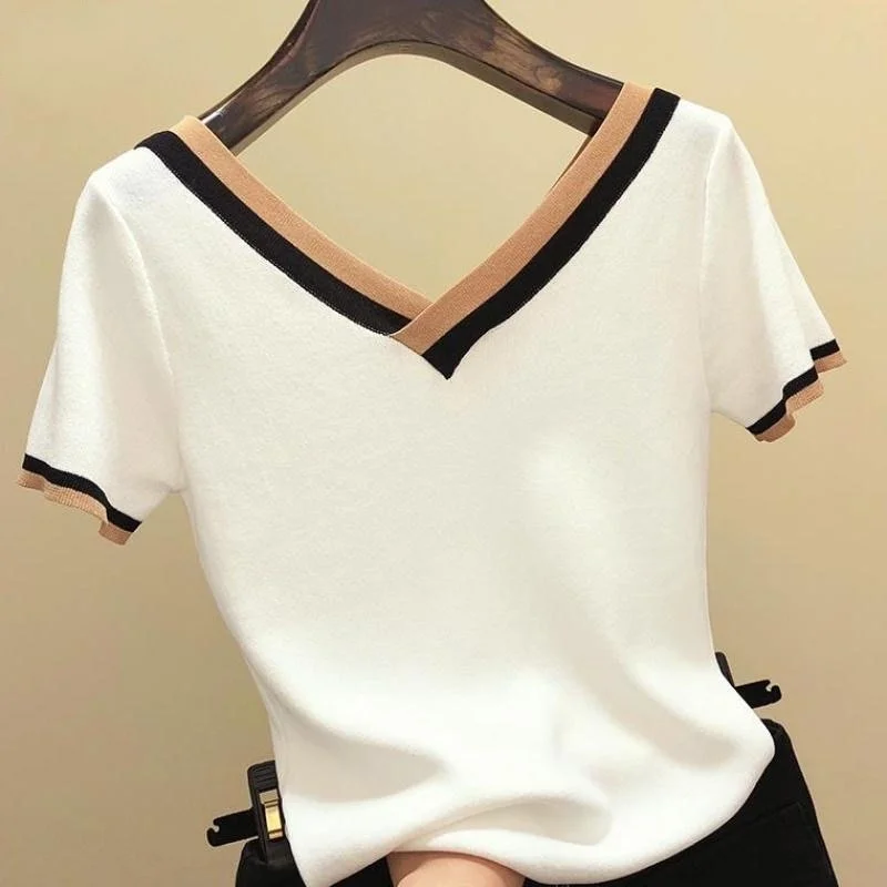 V-Neck Short Sleeve Shirt Women Contrast Color Striped Knitted 2021 Summer Tops Shirt Korean Clothes Femme Camisetas Mujer 13362
V-Neck Short Sleeve Shirt Women Contrast Color Striped Knitted 2021 Summer Tops Shirt Korean Clothes Femme Camisetas Mujer 13362