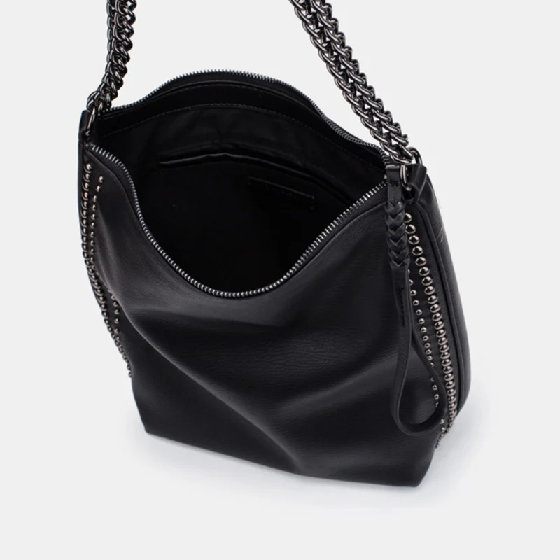 Cool Punk Girls Black Soft Pu Leather Shoulder Bags Totes Women Luxury Rivet Large Top Handle Bags Ladies Street Fashion Handbag
Cool Punk Girls Black Soft Pu Leather Shoulder Bags Totes Women Luxury Rivet Large Top Handle Bags Ladies Street Fashion Handbag