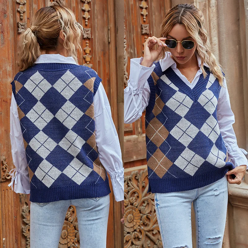 Women's V-neck Knitted Vest 2020Autumn Winter New Korean Loose Wild Sweater Vest Sleeveless Sweater Students Girls Preppy Style
Women's V-neck Knitted Vest 2020Autumn Winter New Korean Loose Wild Sweater Vest Sleeveless Sweater Students Girls Preppy Style