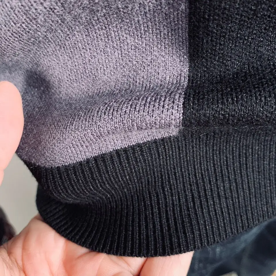 Men's Sweater Autumn and Winter New Korean Version of The Trend of Thickening Youth All-match Plaid Bottoming Sweater
Men's Sweater Autumn and Winter New Korean Version of The Trend of Thickening Youth All-match Plaid Bottoming Sweater