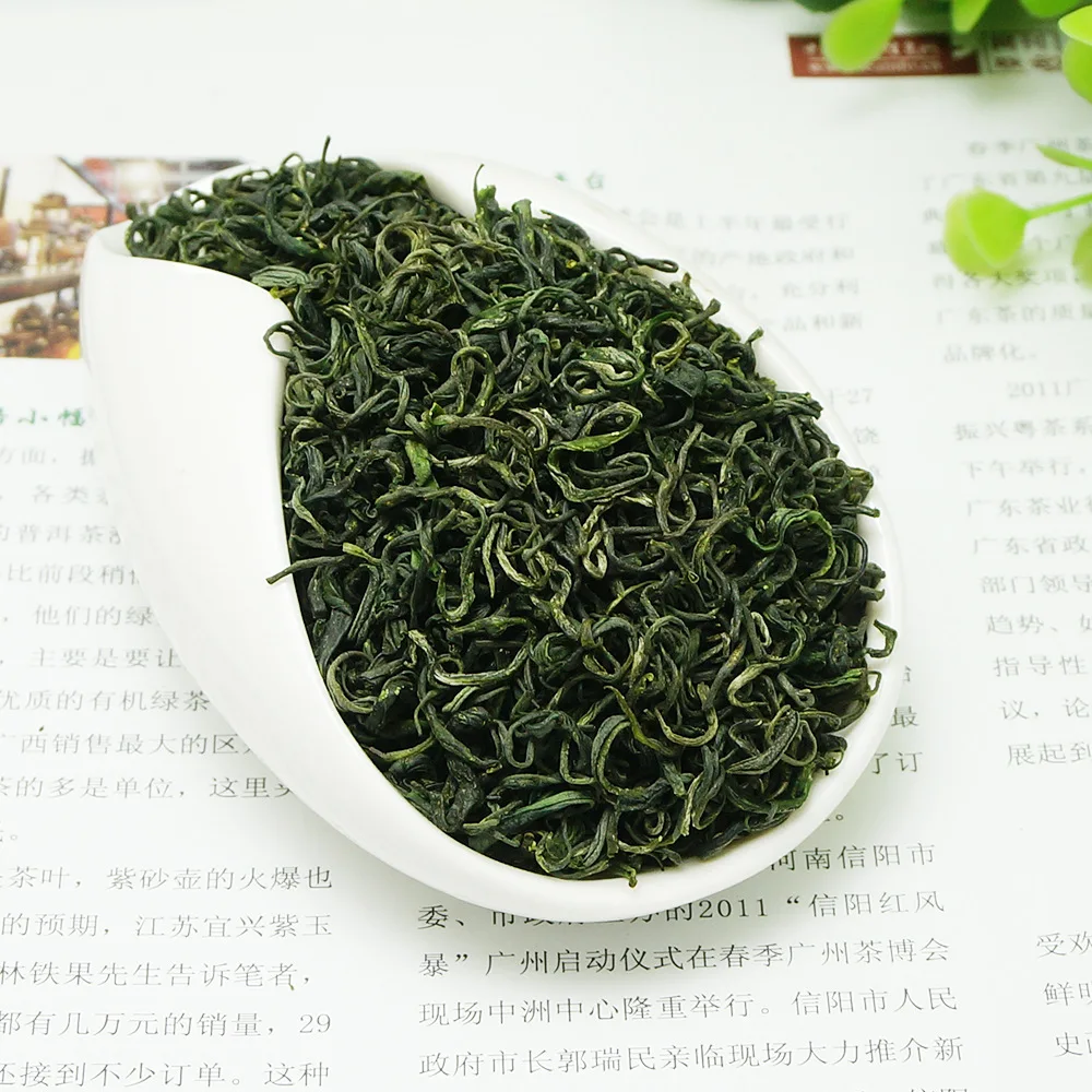 Китайский зеленый чай Yunwu с высокими горами настоящий органический новый ранней