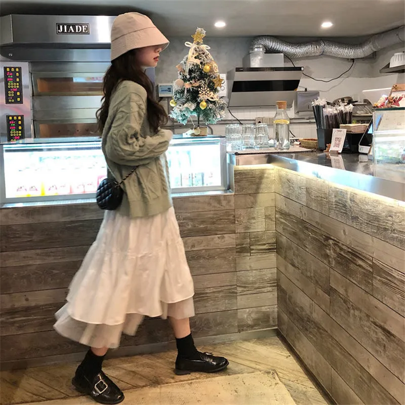 Gauze MIDI Dress Women's 2021 Spring Elastic High Waist Mesh Skirt Pleated Skirt Women's Black and White Dress Street Style
Gauze MIDI Dress Women's 2021 Spring Elastic High Waist Mesh Skirt Pleated Skirt Women's Black and White Dress Street Style