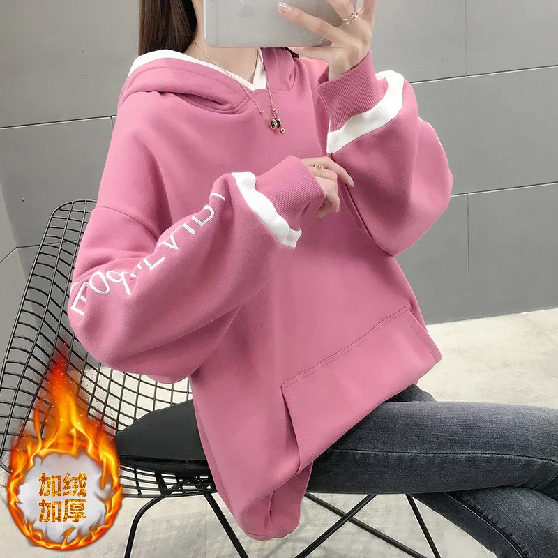 New women's sweater high collar pullover women's knitted sweater cashmere sweater women's one
New women's sweater high collar pullover women's knitted sweater cashmere sweater women's one