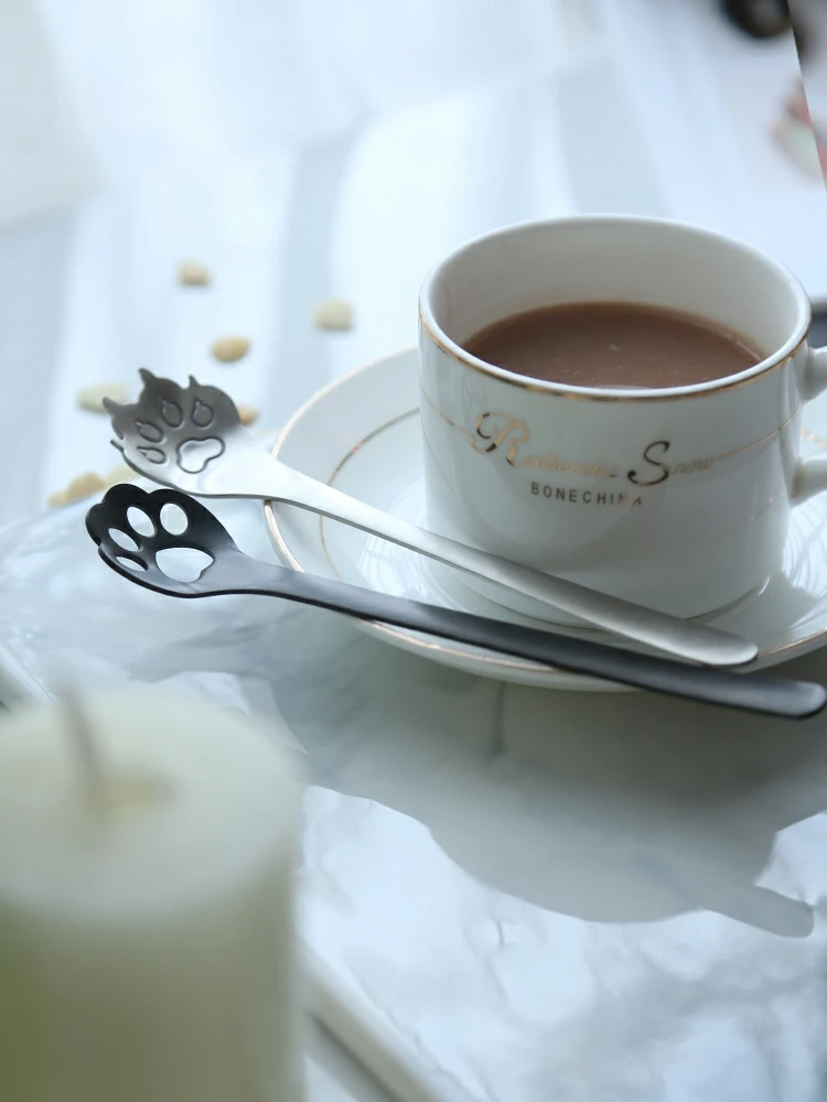 Cat Claw Spoon посуда 304 Stainless Steel Creative Spoon Japanese Cute Internet Red Dessert Flower Coffee Stirring Vajilla
Cat Claw Spoon посуда 304 Stainless Steel Creative Spoon Japanese Cute Internet Red Dessert Flower Coffee Stirring Vajilla