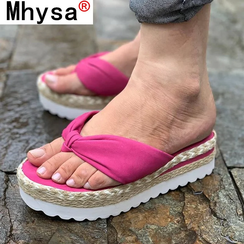 Platform Slippers 2021 Summer New High Heel Women's Sandals Fashion Comfortable Pinch Flip Flops Outdoor Women's Beach Sandals
Platform Slippers 2021 Summer New High Heel Women's Sandals Fashion Comfortable Pinch Flip Flops Outdoor Women's Beach Sandals