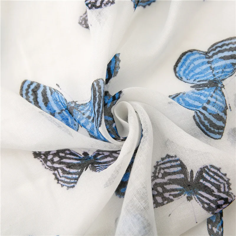 2020 Fashion Butterfly tourism Beach silk scarves Autumn and winter women print seaside sunscreen quality cotton material shawl 
2020 Fashion Butterfly tourism Beach silk scarves Autumn and winter women print seaside sunscreen quality cotton material shawl