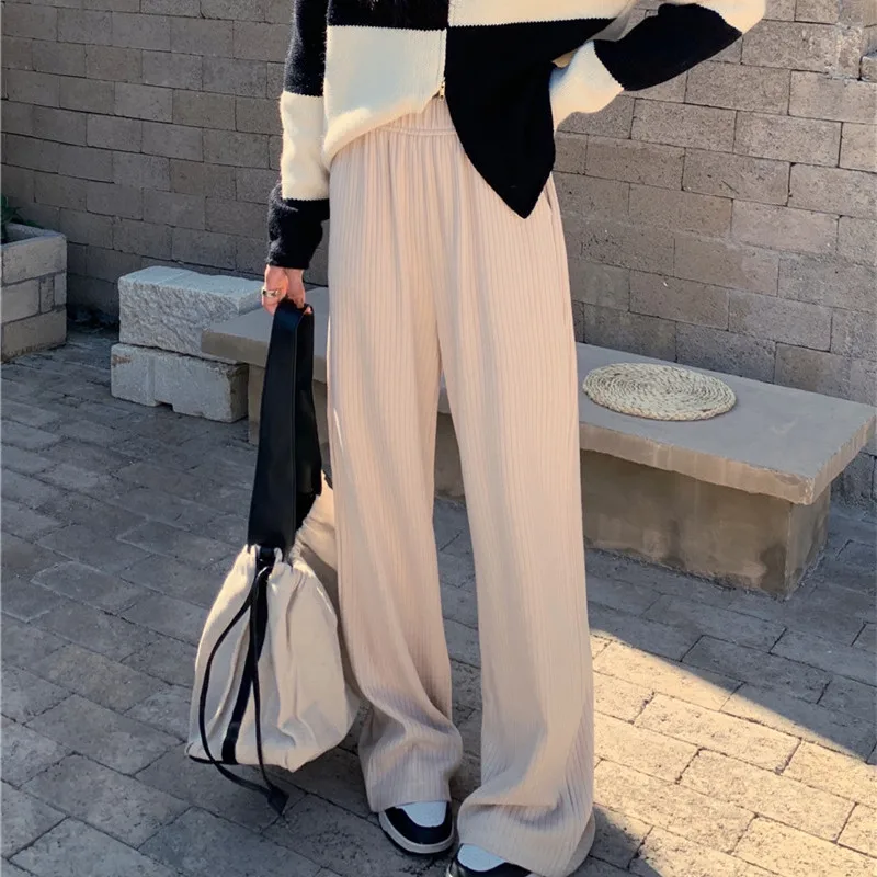 Korean Style Vintage Straight Pants Women High Waist Solid Color Streetwear Casual Baggy Trousers Sports Pantalones Mujer
Korean Style Vintage Straight Pants Women High Waist Solid Color Streetwear Casual Baggy Trousers Sports Pantalones Mujer