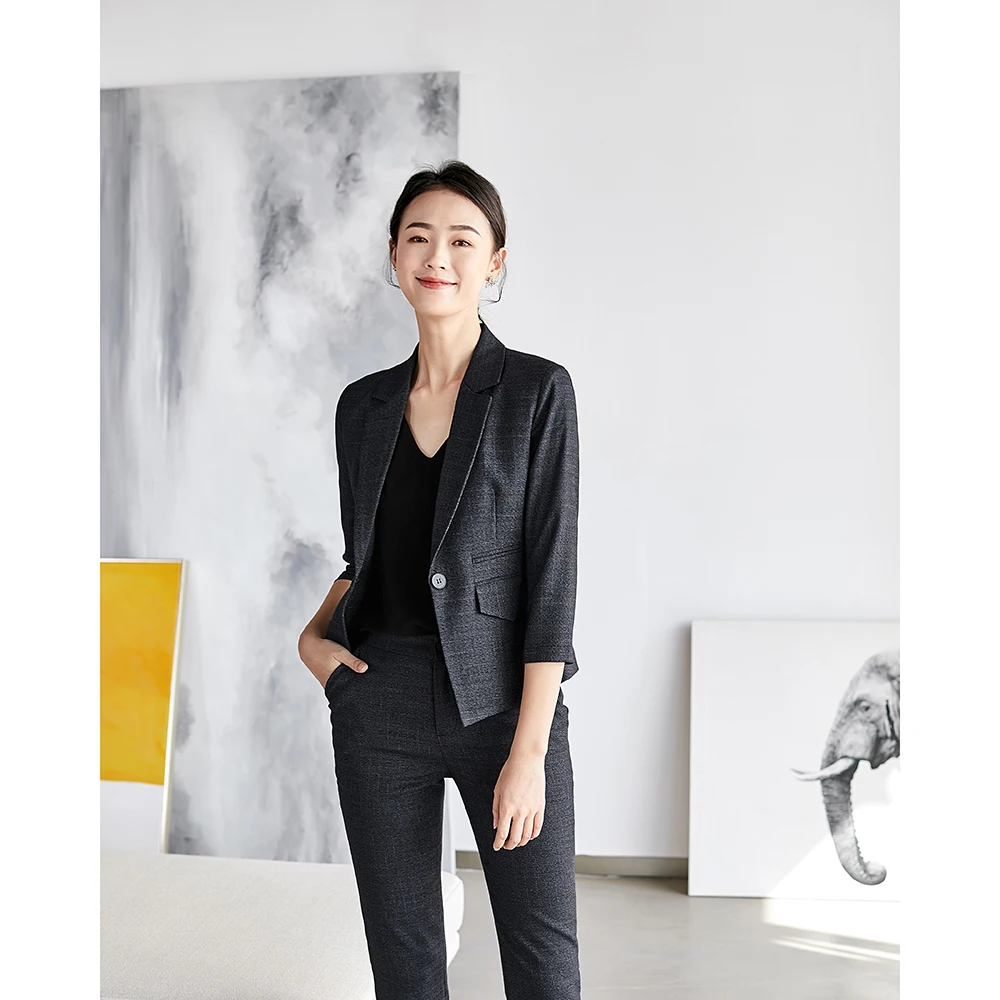 2020 Fashion Ladies Pants Suits Women Business Suits Black Blazer and Jacket Set Workwear Female Office Uniform Design 2 Pieces
2020 Fashion Ladies Pants Suits Women Business Suits Black Blazer and Jacket Set Workwear Female Office Uniform Design 2 Pieces
