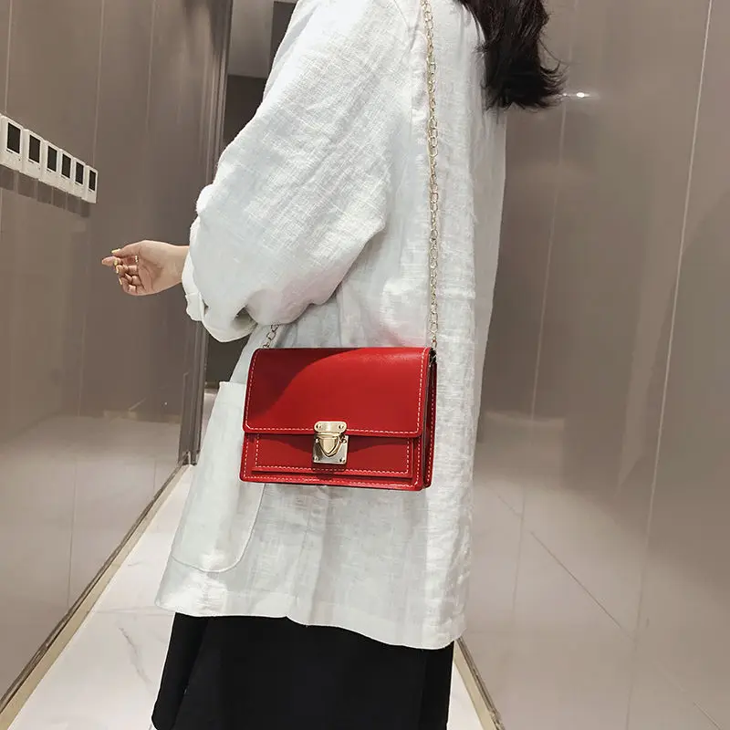 Western Style Female Bag New 2021 Tide Korean Version of Texture Messenger Bag Fashion Chain One-shoulder Small Square Bag
Western Style Female Bag New 2021 Tide Korean Version of Texture Messenger Bag Fashion Chain One-shoulder Small Square Bag