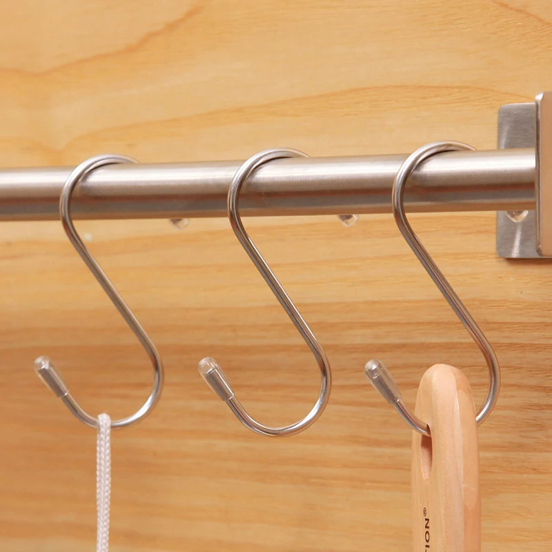 20Pcs/Set Stainless Steel S Shaped Hooks Kitchen S Type Hooks Hangers For Pans Pots Utensils Clothes Bags Plants
20Pcs/Set Stainless Steel S Shaped Hooks Kitchen S Type Hooks Hangers For Pans Pots Utensils Clothes Bags Plants