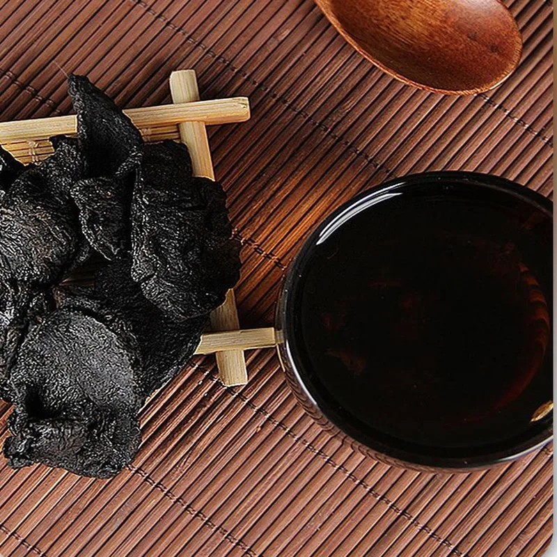 Rehmannia root, Rehmannia glutinosa, organic Chinese herbal medicine
Rehmannia root, Rehmannia glutinosa, organic Chinese herbal medicine