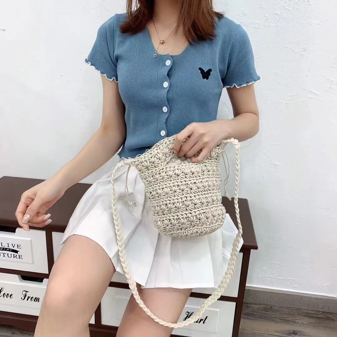 Handmake Summer Drawstring Beach Straw Bags for Women Fashion Woven Bucket Messenger Purses and Handbags for Travel
Handmake Summer Drawstring Beach Straw Bags for Women Fashion Woven Bucket Messenger Purses and Handbags for Travel