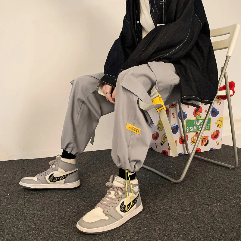 Men Black Cargo Pants for Men Joggers Sweatpants Spring Casual Men's Cargo Trousers Korean Streetwear Ribbon Embroidery
Men Black Cargo Pants for Men Joggers Sweatpants Spring Casual Men's Cargo Trousers Korean Streetwear Ribbon Embroidery