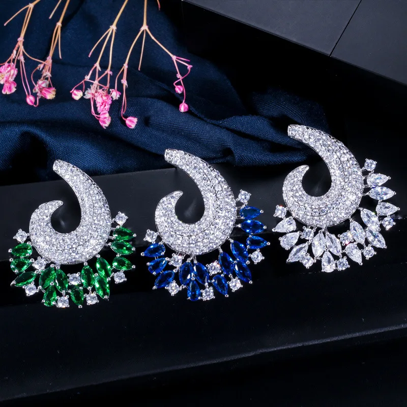 Свадебный головной убор Ymor Bling Queen, свадебный головной убор с кристаллами, женская серебряная тибетская повязка, корона для невесты, Тиары 260
Свадебный головной убор Ymor Bling Queen, свадебный головной убор с кристаллами, женская серебряная тибетская повязка, корона для невесты, Тиары 260