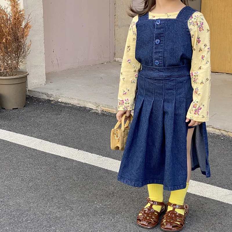 Spring Autumn Girls 2 Pcs Set Baby Vest + Shorts Skirt Kids Denim Suits Children Clothes Fashion Pleated Side Slit 1-7Y
Spring Autumn Girls 2 Pcs Set Baby Vest + Shorts Skirt Kids Denim Suits Children Clothes Fashion Pleated Side Slit 1-7Y