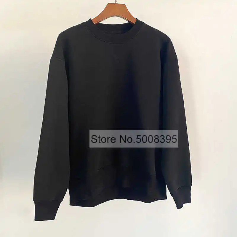 Woman Black Pullovers Sweatshirts Round Neck Oversized Top Fleece Lining Embroidered Monogram Drop Shoulders Long Sleeves Top
Woman Black Pullovers Sweatshirts Round Neck Oversized Top Fleece Lining Embroidered Monogram Drop Shoulders Long Sleeves Top
