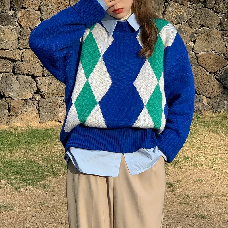 Vintage Argyle Sweater Women Knitted Pullover Blue Long Sleeve O-Neck Colorblock Loose Jumper Female Clothing Autumn Winter 2021
Vintage Argyle Sweater Women Knitted Pullover Blue Long Sleeve O-Neck Colorblock Loose Jumper Female Clothing Autumn Winter 2021