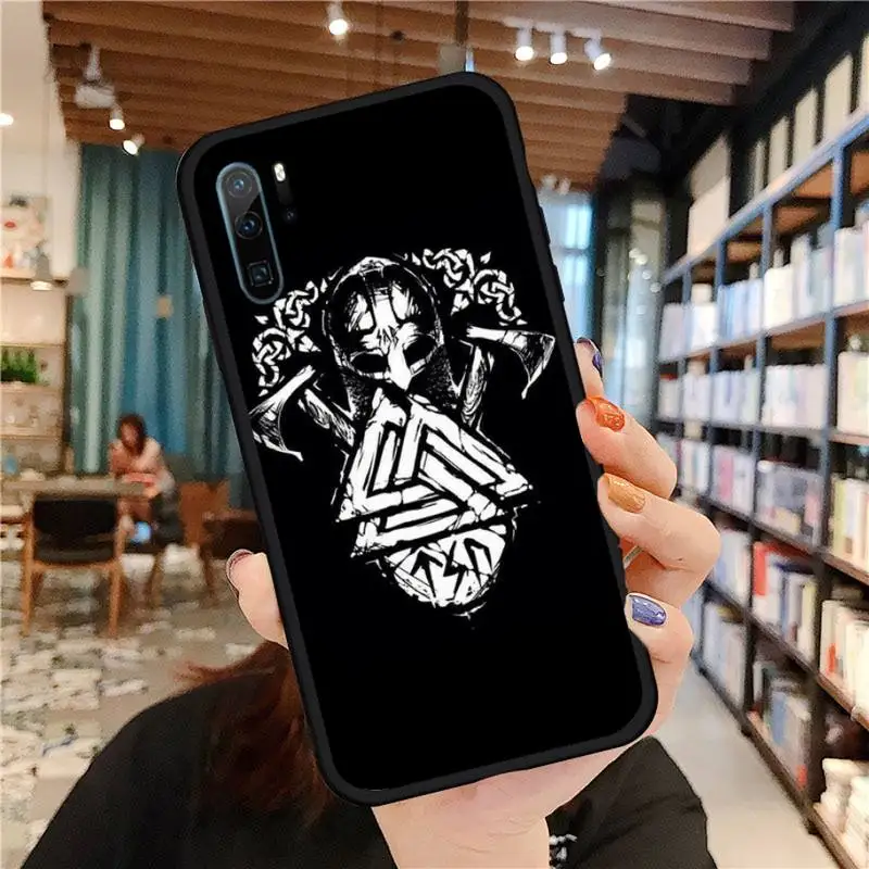 Slavic Viking symbol Kolovrat Phone Case For huawei p30 p40 p20 lite pro p smart 2019 2020 nova 6 7 se pro 5t coque
Slavic Viking symbol Kolovrat Phone Case For huawei p30 p40 p20 lite pro p smart 2019 2020 nova 6 7 se pro 5t coque