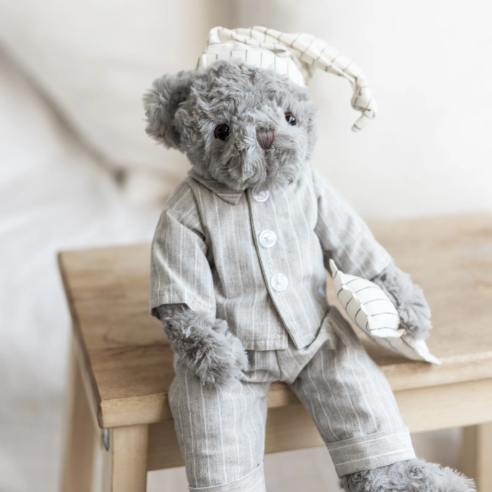 Little Bear Doll Baby Soothing Sleeping Ragdoll Animal Stuffed Toy Boy Christmas Gift Plush Bear Doll Child Birthday Present
Little Bear Doll Baby Soothing Sleeping Ragdoll Animal Stuffed Toy Boy Christmas Gift Plush Bear Doll Child Birthday Present