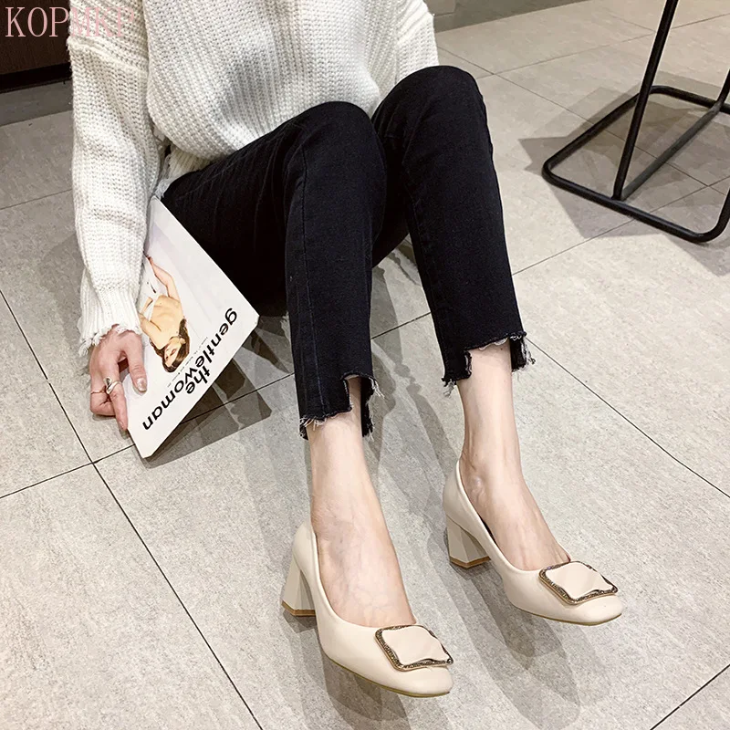 Women Pumps Genuine Cow Leather Square Toe Shoes with Metal Buckle Decoration Shallow Slip on For Women Handmade
Women Pumps Genuine Cow Leather Square Toe Shoes with Metal Buckle Decoration Shallow Slip on For Women Handmade