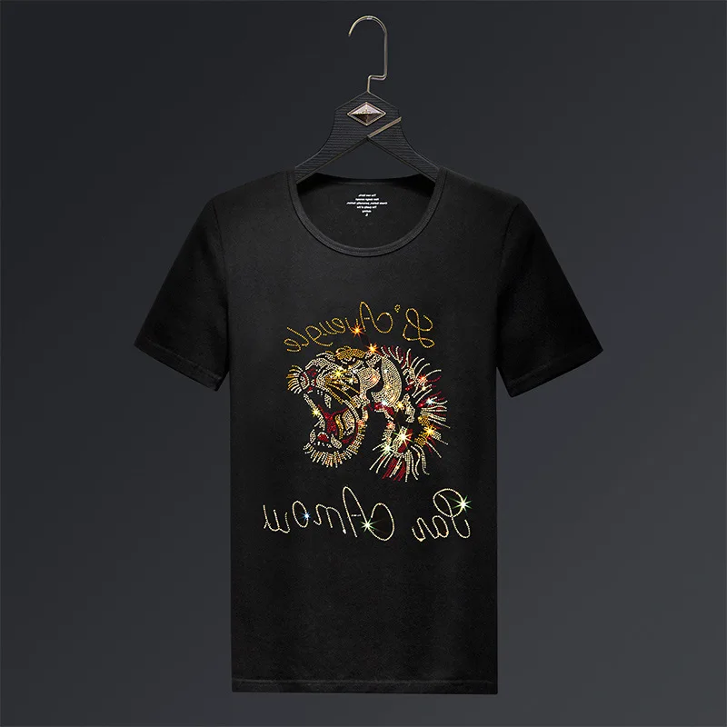 2021 Plus Size Tiger Rhinestones T Shirts Men Brand Short Sleeve Fashion Man Streetwear O Neck Slim Modal Cotton Tshirts 6XL
2021 Plus Size Tiger Rhinestones T Shirts Men Brand Short Sleeve Fashion Man Streetwear O Neck Slim Modal Cotton Tshirts 6XL