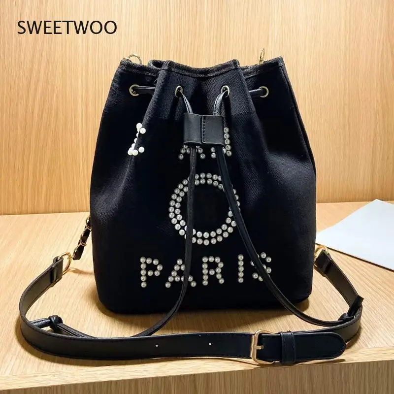 Luxury Brand Shoulder Bag Women Fashion Pearl Casual Tote Outdoor Canvas Handbag Messenger Bags Fashion Femme Shoulder Bag
Luxury Brand Shoulder Bag Women Fashion Pearl Casual Tote Outdoor Canvas Handbag Messenger Bags Fashion Femme Shoulder Bag