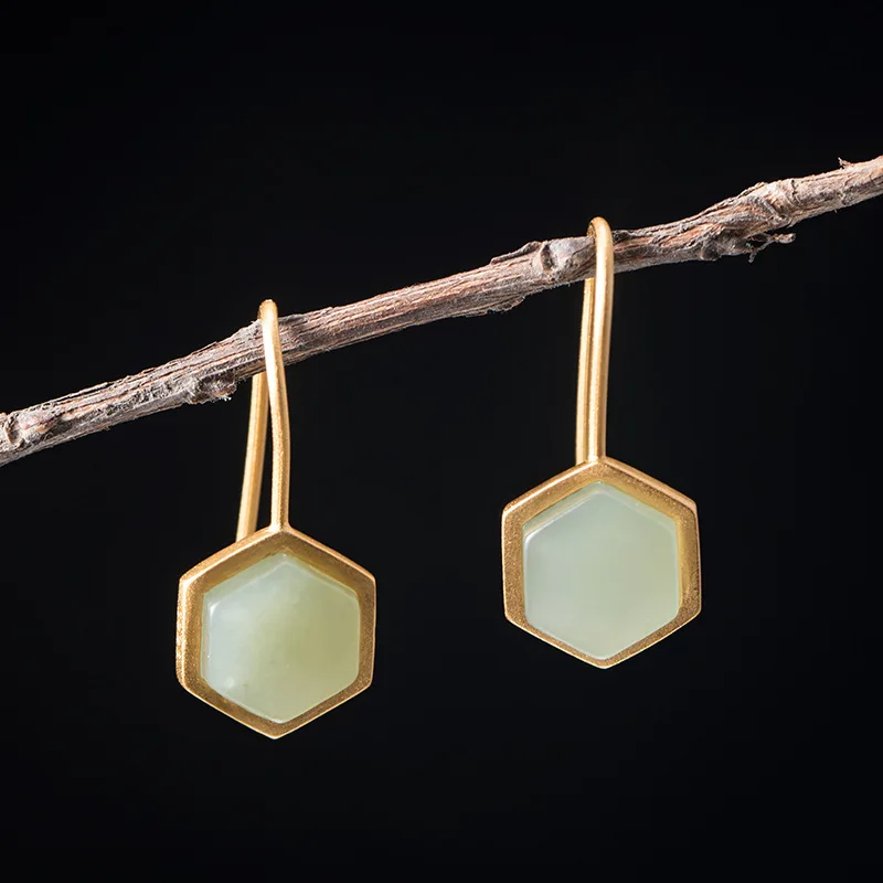 Elegant S925 Sterling Silver Creative Fashion Design Nephrite Earrings Women's Geometric Hexagon Earrings Jewelry Accessories
Elegant S925 Sterling Silver Creative Fashion Design Nephrite Earrings Women's Geometric Hexagon Earrings Jewelry Accessories